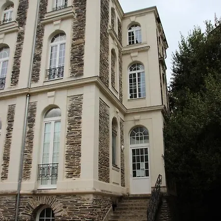 Le Beclard Inn *